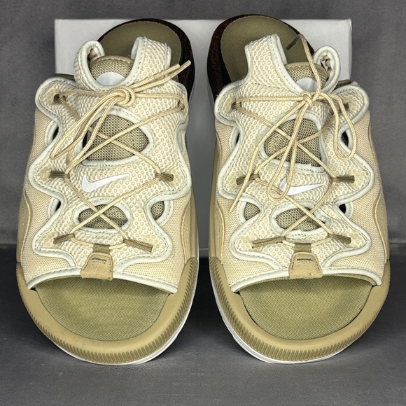 🔥🔥🔥Nike Men's Slip-Ons in Cream and Tan Size: 9.5🔥🔥🔥 - Picture 6 of 12